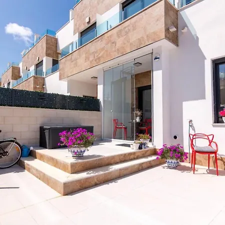 Manantial. Precioso Duplex Con Piscina Privada. * Orihuela